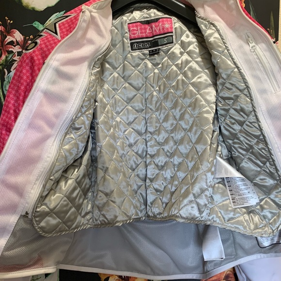 𝐍𝐖𝐎𝐓 𝐈𝐜𝐨𝐧 𝐌𝐨𝐭𝐨 𝐉𝐚𝐜𝐤𝐞𝐭 - Picture 3 of 12